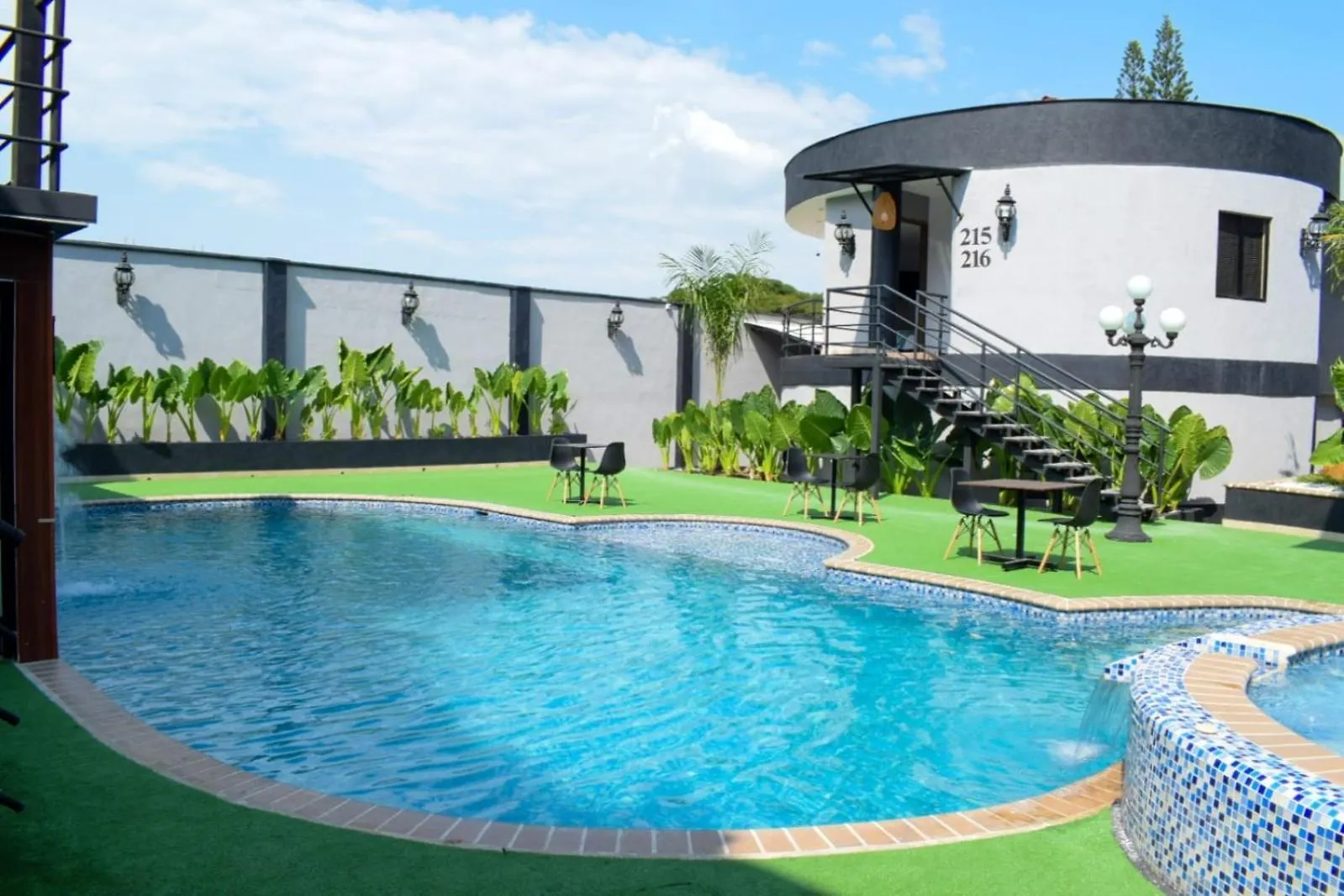 Hotel Boutique Ciudad Jardin contacts