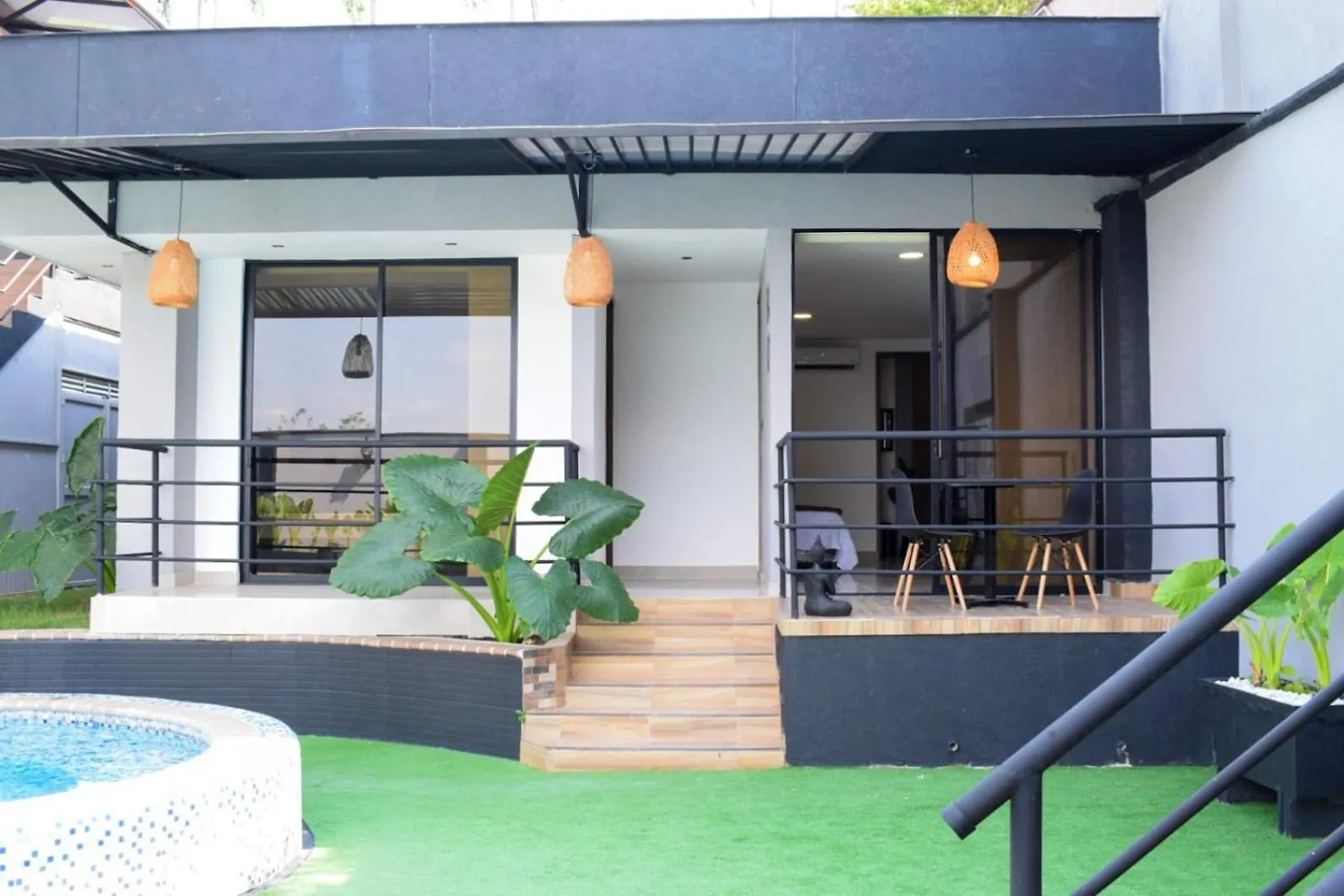 Hotel Boutique Ciudad Jardin Cali 4*,